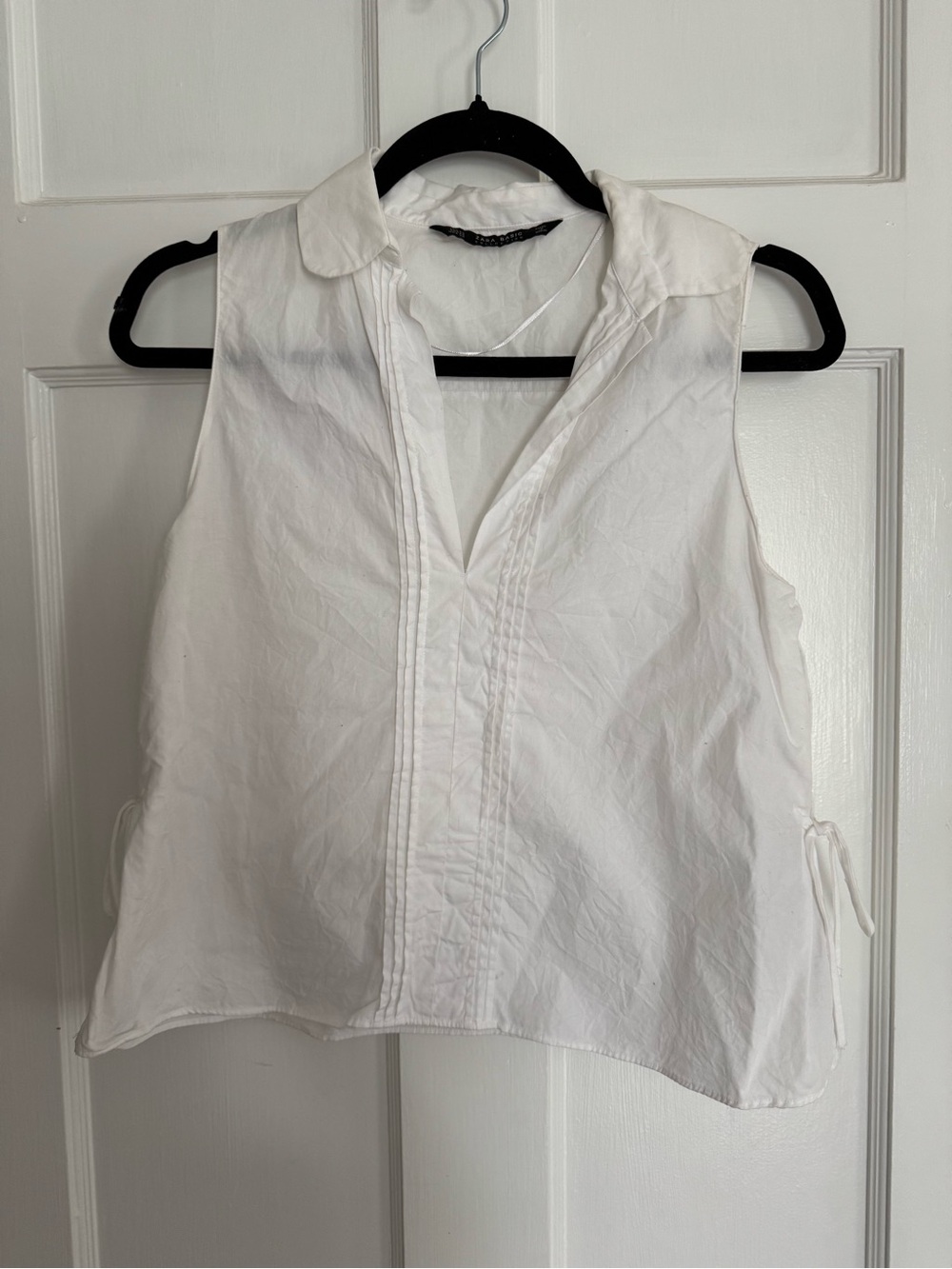 Zara White Sleeveless Collared V-Neck Camisole